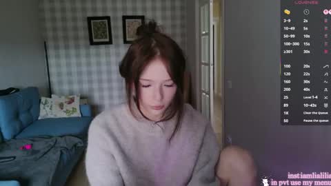 lialilia online show from 05-11-26, 09:59