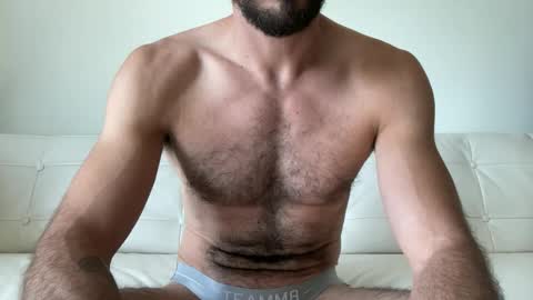 Snapshot of liam_arnaux chatting on 09-29-25, 09:41 matt online show from 09-29-25, 09:41