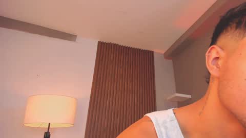 Snapshot of liam_colliins chatting on 01-27-25, 11:32 Liam Collins online show from 01-27-25, 11:32