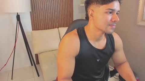Snapshot of liam_colliins chatting on 02-04-25, 11:38 Liam Collins online show from 02-04-25, 11:38