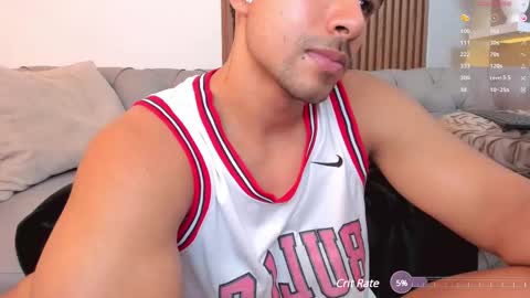 Snapshot of liam_colliins chatting on 03-03-25, 02:48 Liam Collins online show from 03-03-25, 02:48