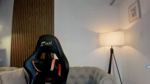 Liam Collins online show from 05-22-26, 11:49