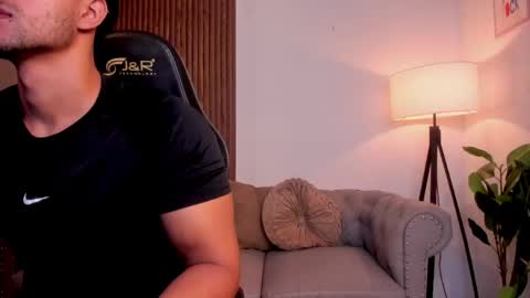 Liam Collins online show from 06-05-26, 12:00