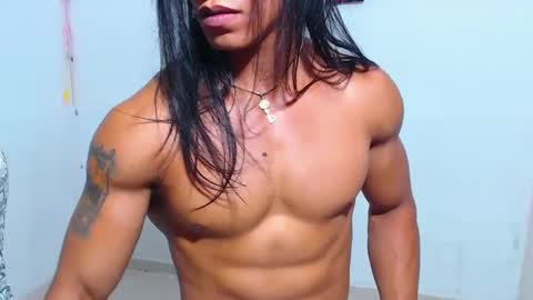 LIAM online show from 02-08-25, 01:22