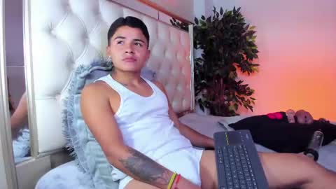 Snapshot of liam_dustin chatting on 07-23-26, 10:08 Liam online show from 07-23-26, 10:08