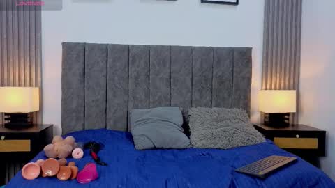 Liam forest  online show from 10-18-25, 04:48