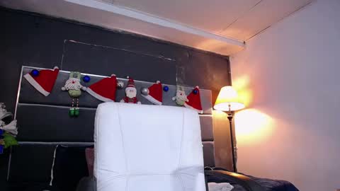 Liam online show from 12-04-25, 08:39