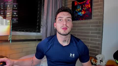 Snapshot of liam_oficial chatting on 06-19-26, 02:49 liam online show from 06-19-26, 02:49