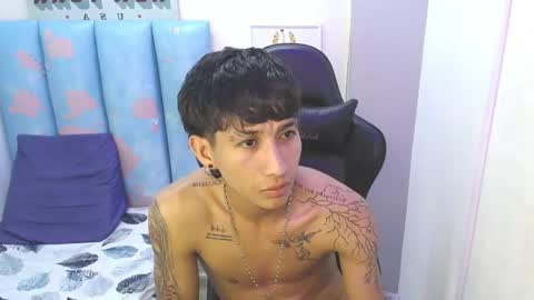 Snapshot of liam_play chatting on 05-21-26, 03:24 LIAM online show from 05-21-26, 03:24