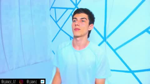 Snapshot of liam_scott77 chatting on 10-27-25, 08:46 Liam scott77 online show from 10-27-25, 08:46