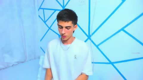 Snapshot of liam_scott77 chatting on 11-02-25, 11:51 Liam scott77 online show from 11-02-25, 11:51