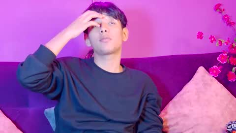 Snapshot of liam_sinclair chatting on 02-07-26, 07:50 Liam online show from 02-07-26, 07:50