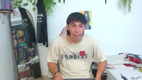 Snapshot of liam_xul chatting on 09-09-25, 07:02 liamxul online show from 09-09-25, 07:02