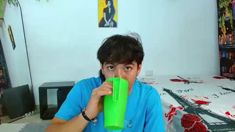 Snapshot of liam_xul chatting on 09-30-25, 06:46 liamxul online show from 09-30-25, 06:46