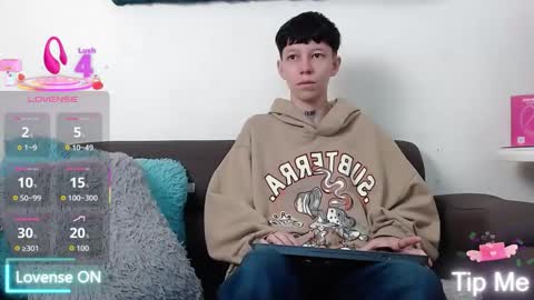 Liam  online show from 01-07-26, 12:07