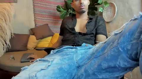 Snapshot of liambyrne chatting on 02-21-25, 08:16 Liam Byrne online show from 02-21-25, 08:16