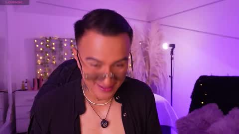 LiamDeep online show from 12-22-25, 10:18