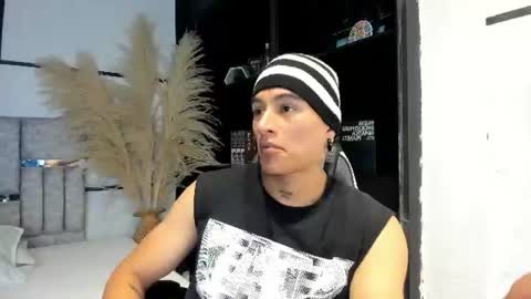 Snapshot of liamdeep_ chatting on 07-03-26, 08:37 LiamDeep online show from 07-03-26, 08:37