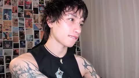 Snapshot of liamelf chatting on 03-14-26, 03:23 Liam online show from 03-14-26, 03:23