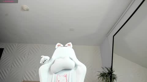 Liam online show from 02-08-26, 03:32