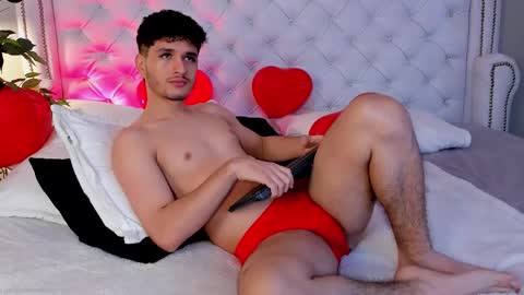 Snapshot of liammuller chatting on 02-14-26, 12:24 liammuller online show from 02-14-26, 12:24