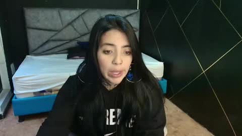 L I A M O N R O E online show from 11-21-25, 11:53