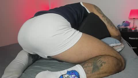 Snapshot of liamtrevor chatting on 10-21-25, 12:11 liamtrevor online show from 10-21-25, 12:11