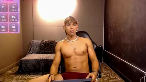 Snapshot of liamvibes212 chatting on 12-04-25, 04:55 liamvibes212 online show from 12-04-25, 04:55