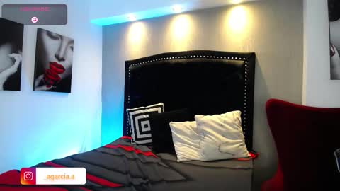 liam online show from 03-15-26, 01:11