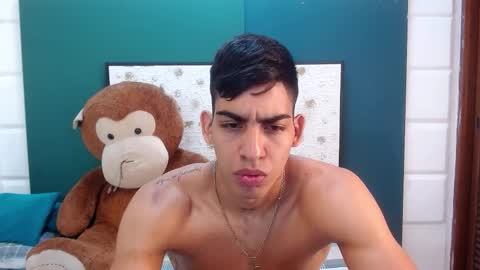 L I A M online show from 12-15-25, 10:52