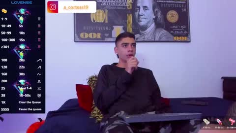 Snapshot of lian_23_ chatting on 12-04-24, 10:13 online show from 12-04-24, 10:13