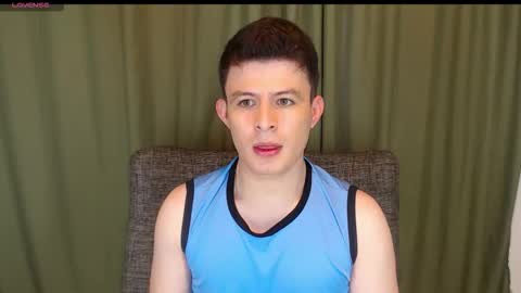 lian_eathan online show from 11-10-25, 07:46