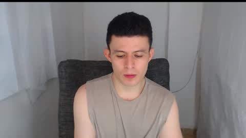 lian_eathan online show from 12-17-25, 02:28