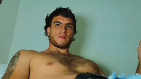 Lian Oconner online show from 12-04-25, 01:59