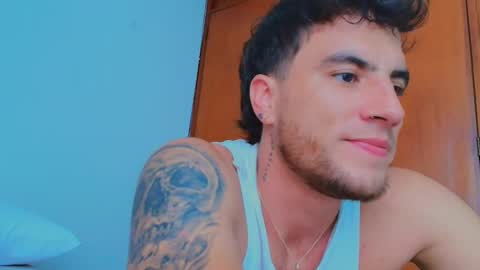 Lian Oconner online show from 12-04-25, 07:55