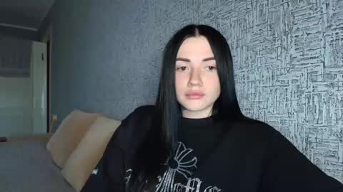 liana_diva online show from 04-20-26, 02:53