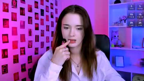 Little Liana  online show from 07-10-26, 06:43