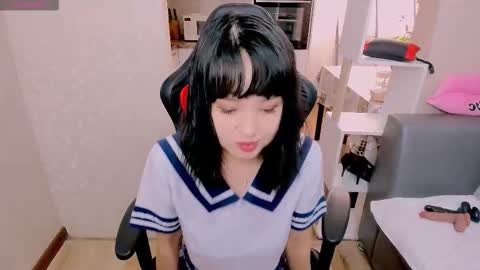 Snapshot of lianayun chatting on 10-11-25, 10:36 Liana online show from 10-11-25, 10:36