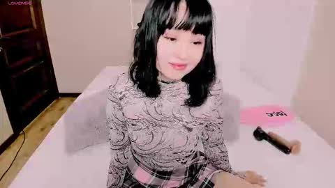 Snapshot of lianayun chatting on 11-03-25, 10:49 Liana online show from 11-03-25, 10:49