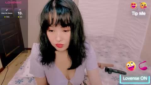 Snapshot of lianayun chatting on 12-04-25, 10:46 Liana online show from 12-04-25, 10:46