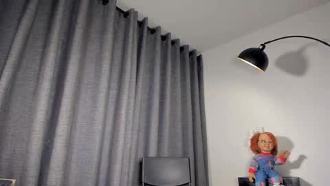 lianewhite online show from 11-21-25, 11:58