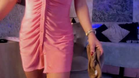 Snapshot of liannaa_ chatting on 09-29-25, 07:51 Lian online show from 09-29-25, 07:51