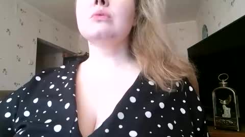 Snapshot of liaorgel chatting on 04-26-26, 11:41 liaorgel online show from 04-26-26, 11:41