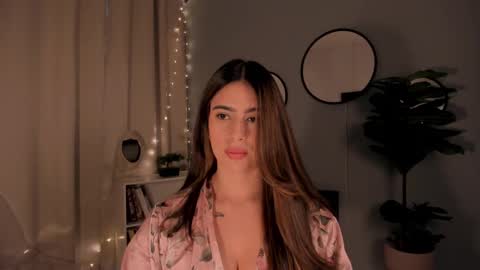 Lia online show from 09-30-25, 12:10