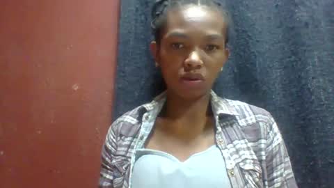 Snapshot of liaraisha chatting on 05-16-26, 02:52 liaraisha online show from 05-16-26, 02:52