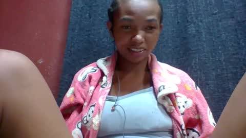 Snapshot of liaraisha chatting on 06-03-26, 06:35 liaraisha online show from 06-03-26, 06:35