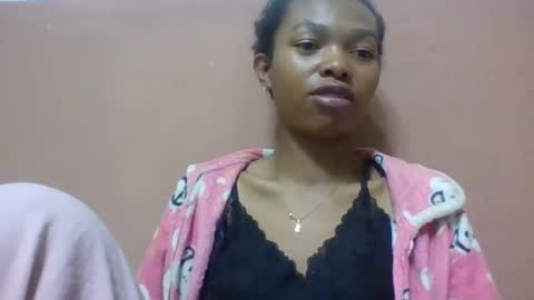 Snapshot of liaraisha chatting on 07-06-26, 04:31 liaraisha online show from 07-06-26, 04:31