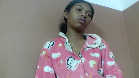 Snapshot of liaraisha chatting on 07-16-26, 07:47 liaraisha online show from 07-16-26, 07:47