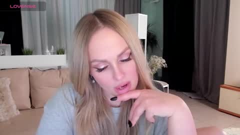 Libby online show from 01-31-25, 04:38