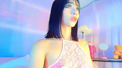 Valentina Hall online show from 05-23-26, 11:36
